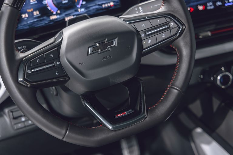 2024-chevrolet-silverado-ev-rst-171-1641310241.jpg