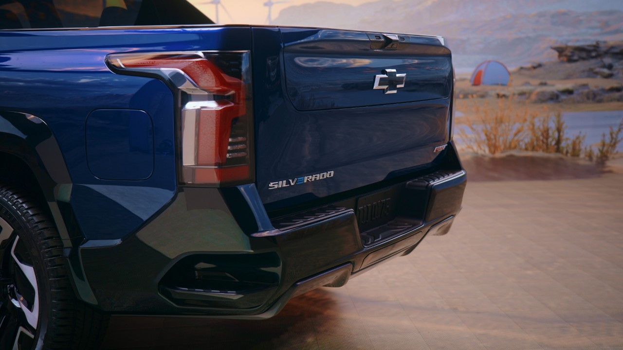2024-Silverado-EV-RST-008.jpg