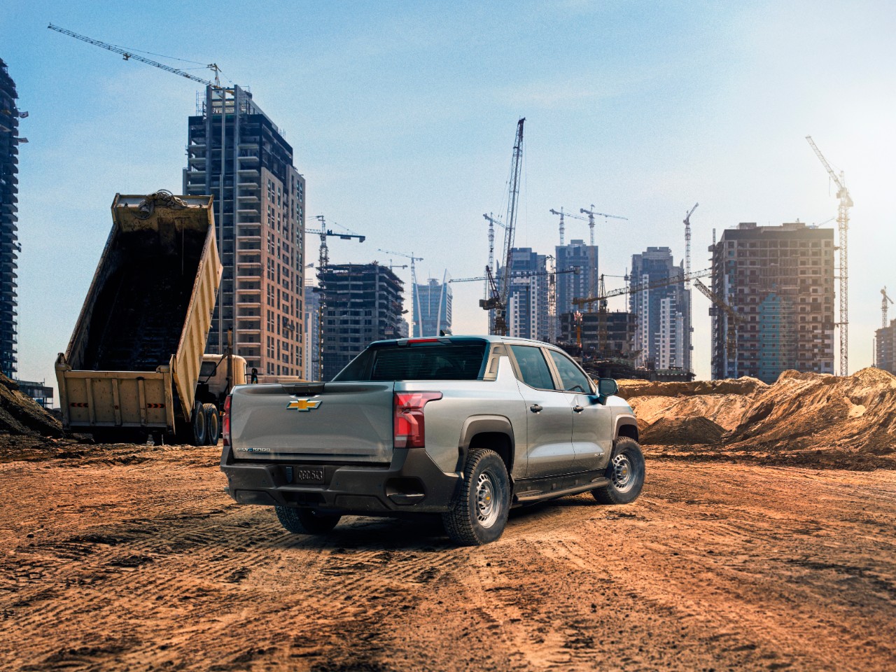 2024-Silverado-EV-WT-046.jpg