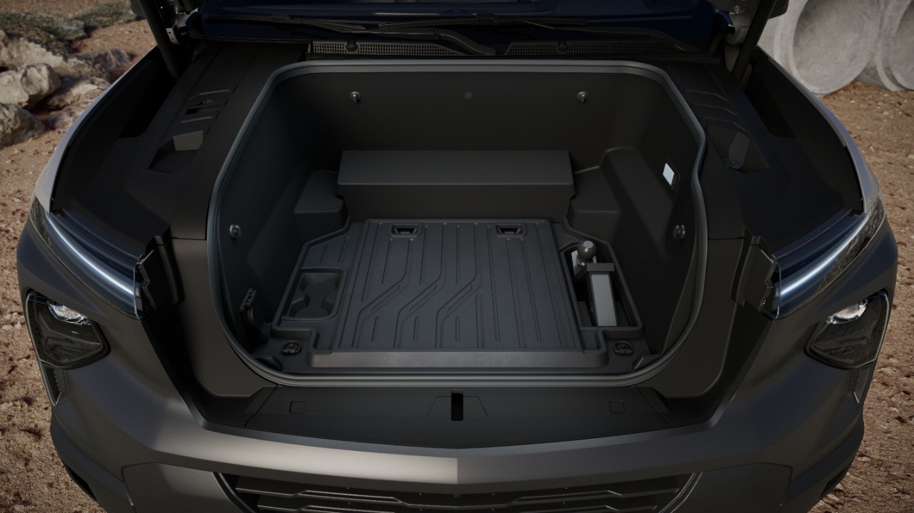 2024-Silverado-EV-WT-058.jpg
