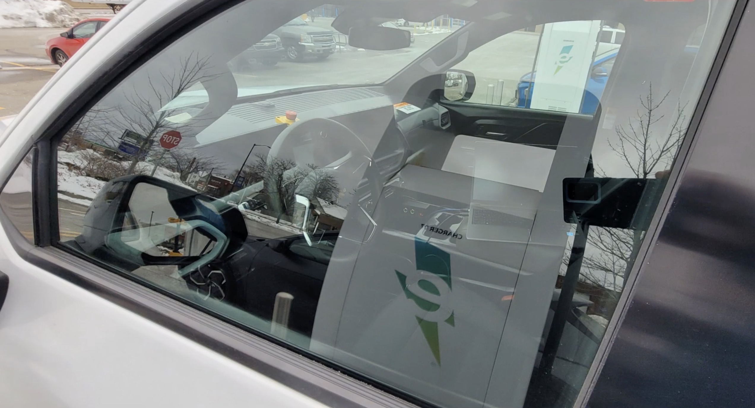 Silverado EV prototype spotted 16.jpg